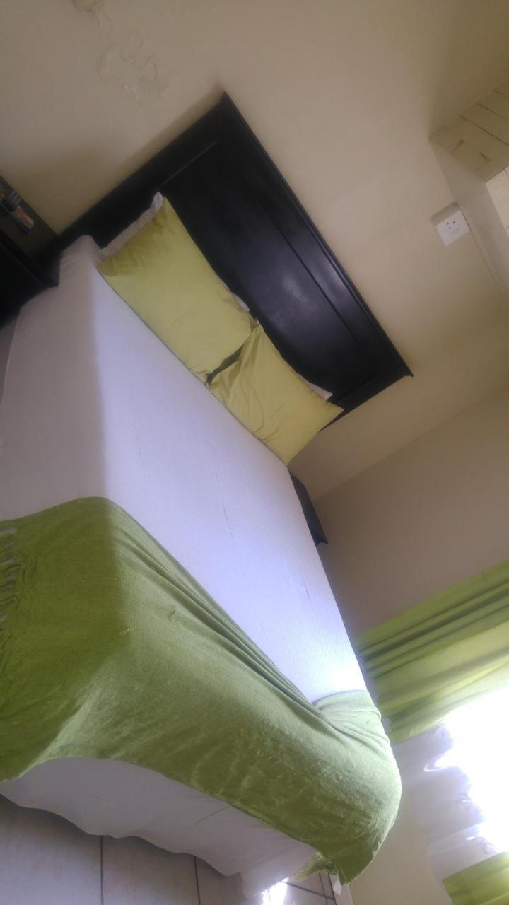 Maple Guest House Pretoria Bagian luar foto