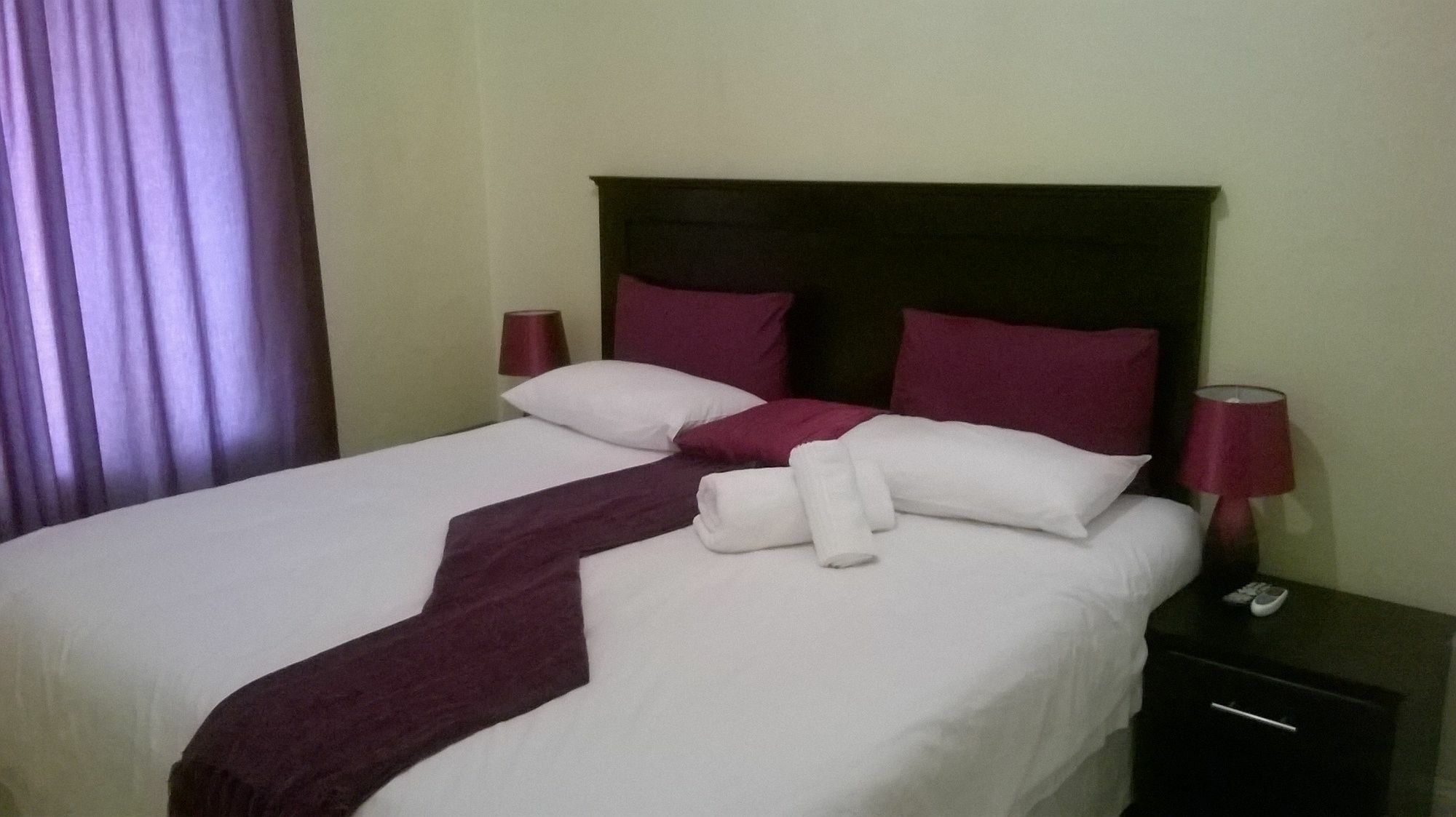 Maple Guest House Pretoria Bagian luar foto